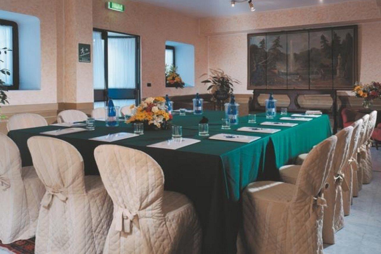 Select Executive Residence Флоренция Экстерьер фото